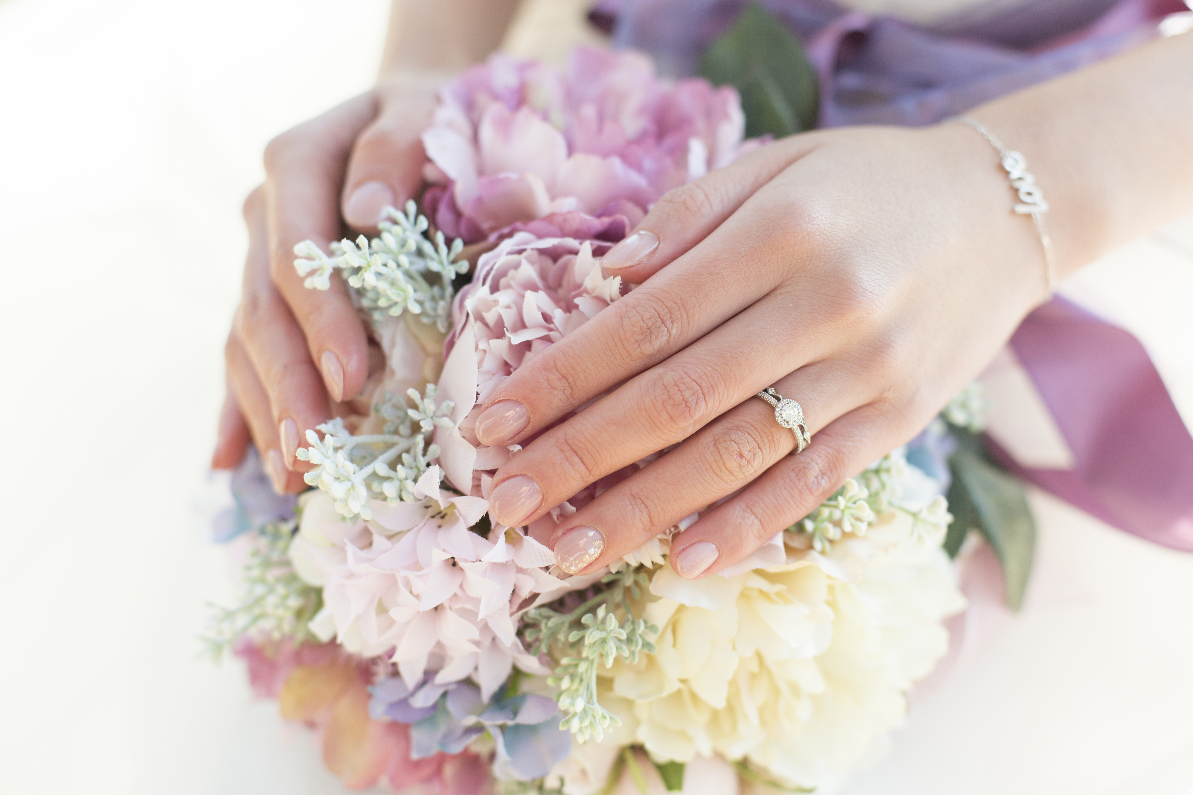 今さら聞けない 婚約指輪と結婚指輪の違いや意味とは 婚約指輪人気ブランドランキング